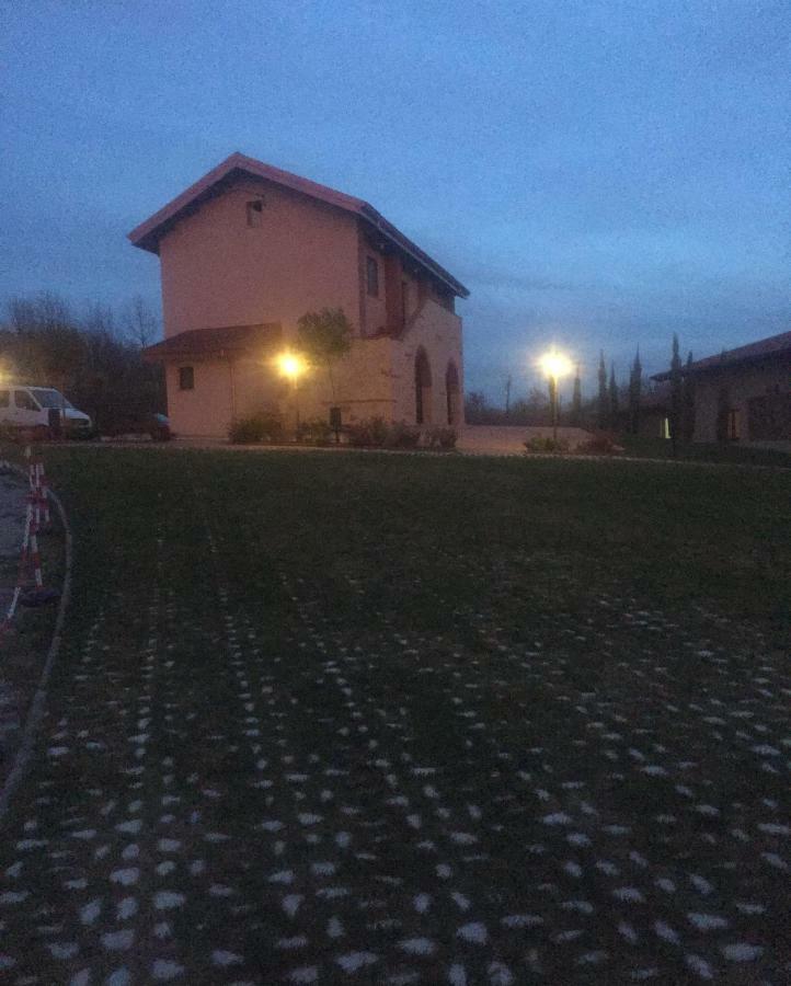 Agriturismo Montebeltrano Villa Poleio Екстериор снимка